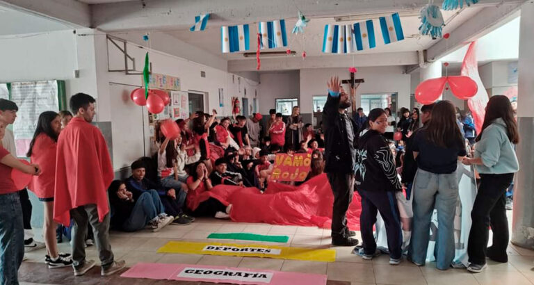 Colegio Santa Rosa de Lima - Estudiantes